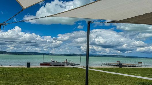 LelleMarine Resort Royal Apartman Balatonlelle (1)