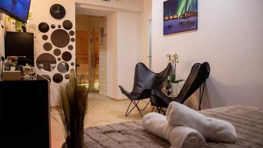 Sauna apartment near centre/airport Praha (1)