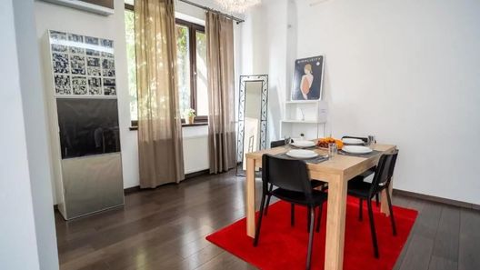 Cozy & Spacious flat near Victoriei Square București (1)