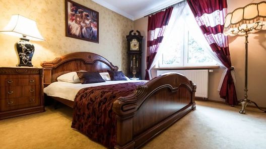 Hotel Akropol - Grupy i Wycieczki Lublin (1)