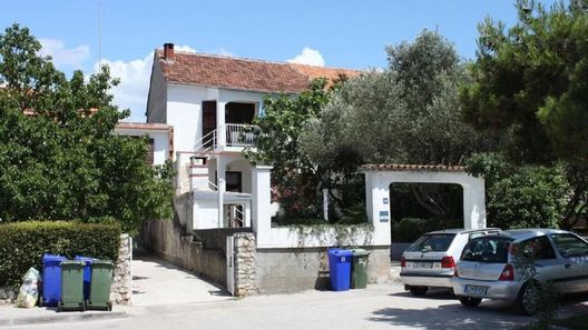 Apartments Stipe Biograd (1)