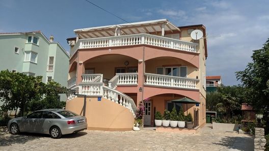 Apartments Jak Vodice (1)