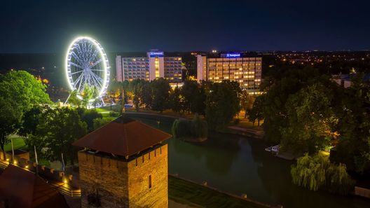 Hunguest Hotel Gyula (1)