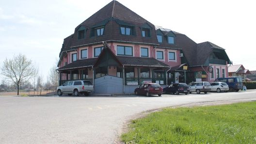 Hableány Hotel Tiszafüred-Örvény (1)