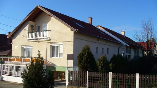 Jankó Apartmanház Zalakaros (1)