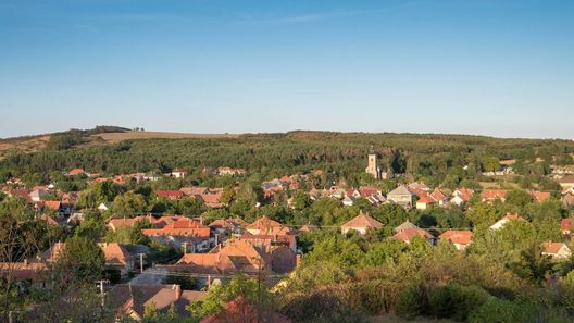 Muskátli Apartman Bogács (1)