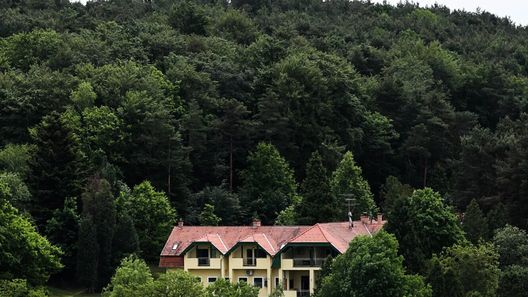 Apát Panzió és Étterem Apátistvánfalva (1)