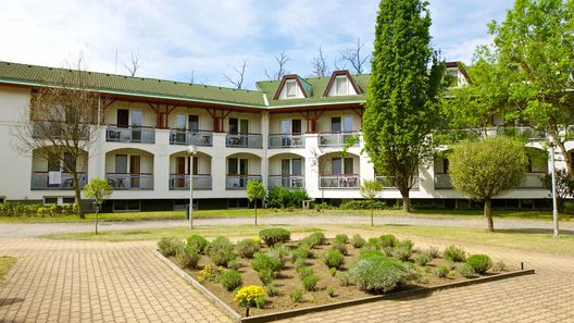 Auguszta Hotel és Diákszálló Debrecen (1)