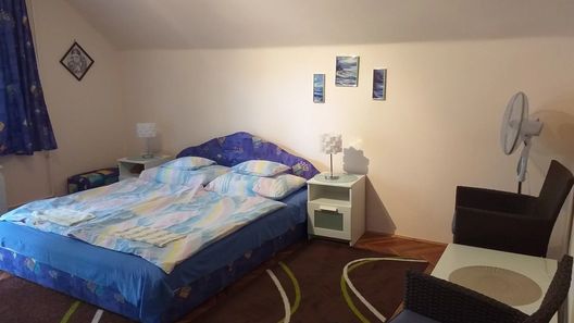 Balaton-Lak Apartmanház Siófok (1)