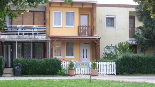 Marina Apartman Bükfürdő (1)