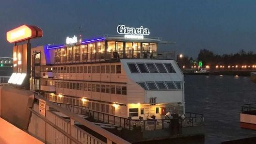 Botel Gracia Bratislava (1)