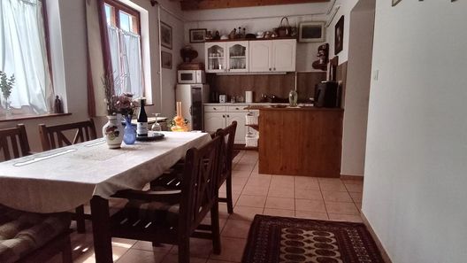 Abád Apartman Berek Berény Berekfürdő (1)