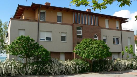 Ágnes Apartman Balatonboglár (1)