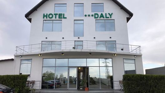 Hotel Daly Tătărani (1)
