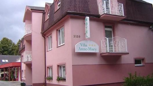 Hotel Vila Anne Mary Piešťany (1)