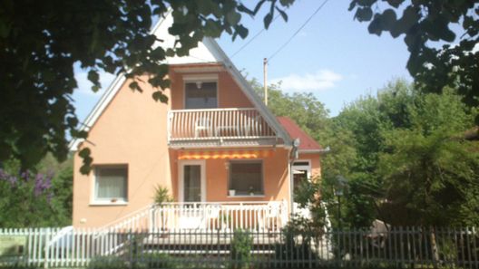 Dóra Apartmanház Zalakaros (1)