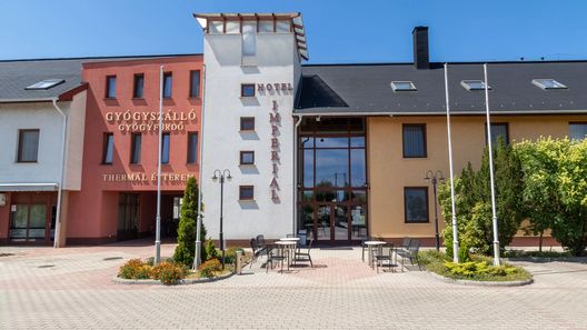 Hotel Imperial Gyógyszálló és Gyógyfürdő Kiskőrös (1)