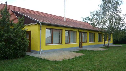 Arany Tisza Apartmanház Poroszló (1)