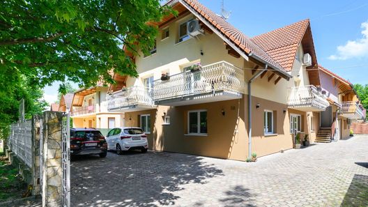 Molnár Apartman Zamárdi (1)