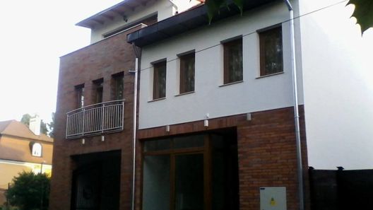 Bástya Apartman Sárvár (1)