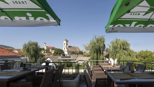 Bükkös Hotel & Spa Szentendre (1)