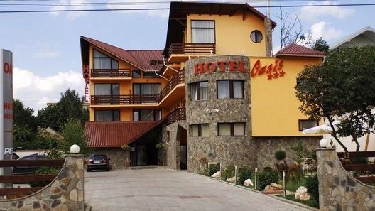 Hotel Oasis Brașov (1)