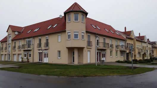 Éva Apartman Szigetvár (1)