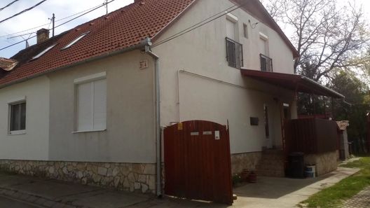 Budai Vám Apartmanház Pécs (1)