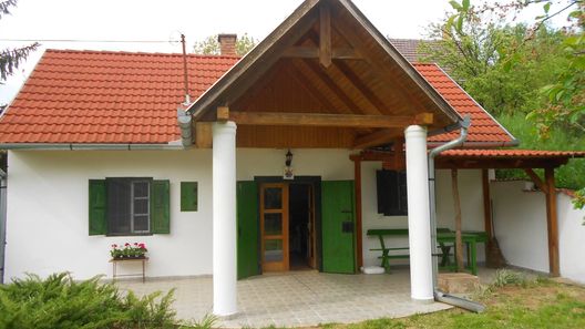 Csend Villa Igal (1)