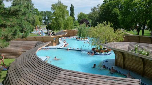 Thermál Hotel & Camping Komárom (1)