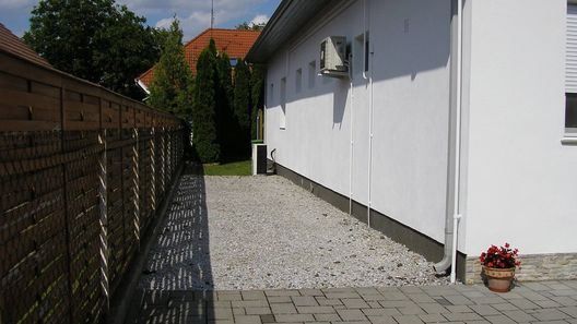 Ábel Apartman Hajdúszoboszló (1)