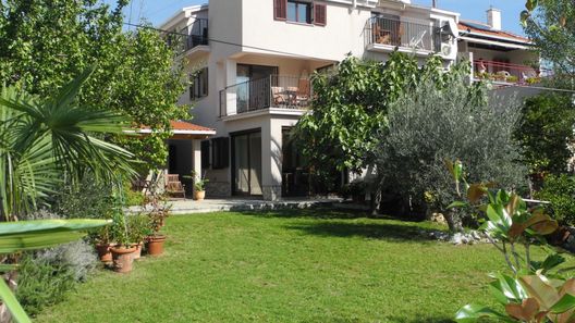 Apartmani Damir Crikvenica (1)