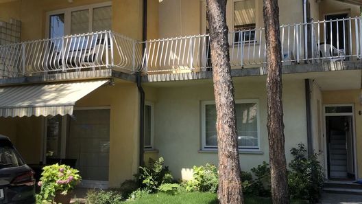 Villa Gabriella Apartmanház Siófok (1)