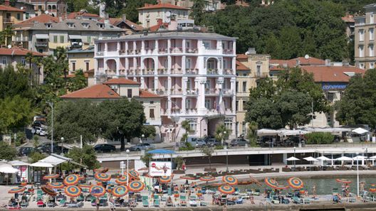 Hotel Mozart Opatija (1)