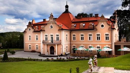 HOTEL zámek BERCHTOLD Kunice (1)