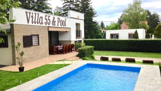 Villa 55 & Pool Siófok (1)