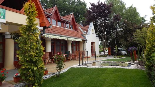 Juniperus Park Hotel Kecskemét (1)