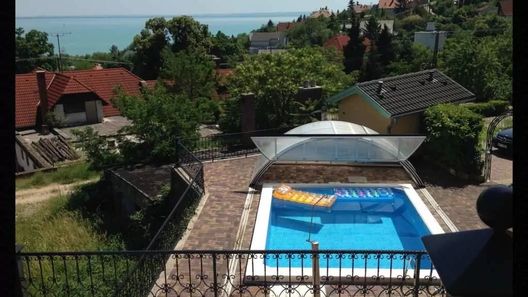 Balatoni Panoráma Villa Balatonalmádi (1)