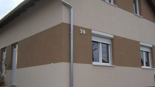 Kultúr-Ház Apartman Győr (1)