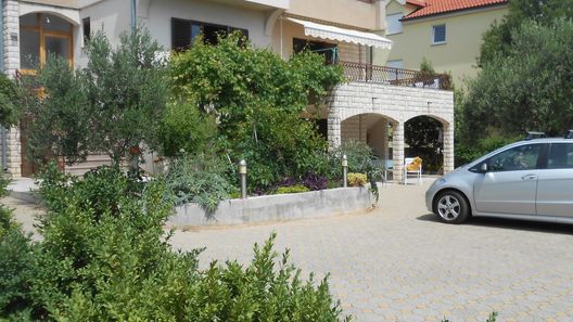 Apartmani Budimir Srima Vodice (1)