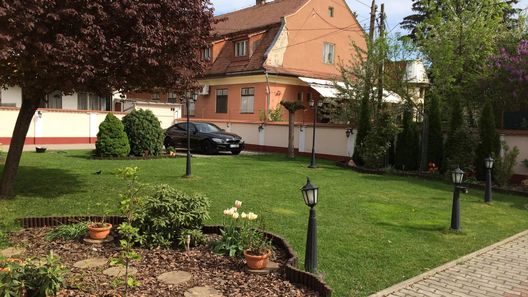 Diamant Apartman Eger (1)