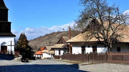 Nefelejcs Vendégház**** Hollókő (1)