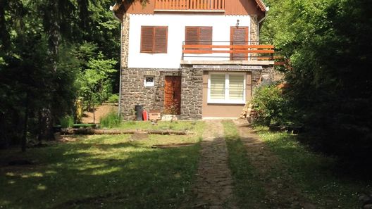 Botond Apartmanház Mátraszentimre (1)