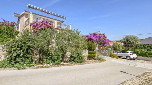 Apartments Branko Razanj (1)