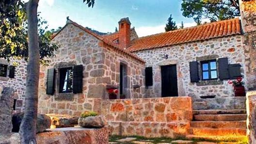 House Marin Starigrad Paklenica (1)