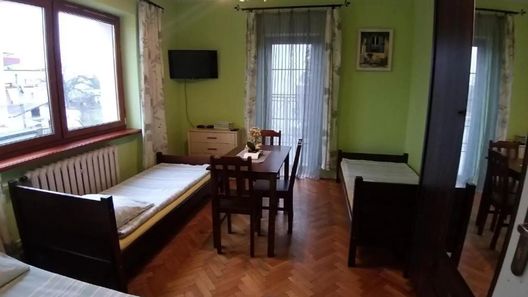 Hostel Rumiankowy Wrocław (1)