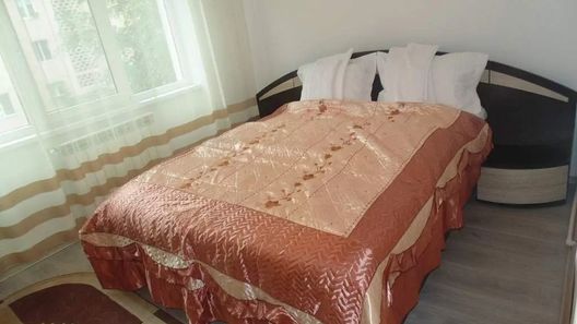 Apartament Lary Suceava (1)