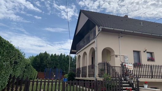 Nagycsaládos Rózsa Apartman Balatonlelle (1)