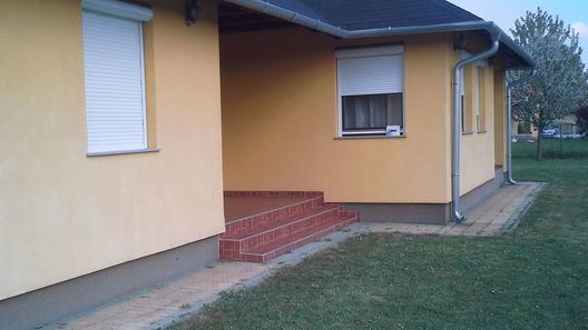 Hagy-Lak Apartman Balatonvilágos (1)