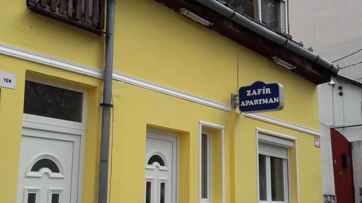 Zafír Apartman Eger (1)